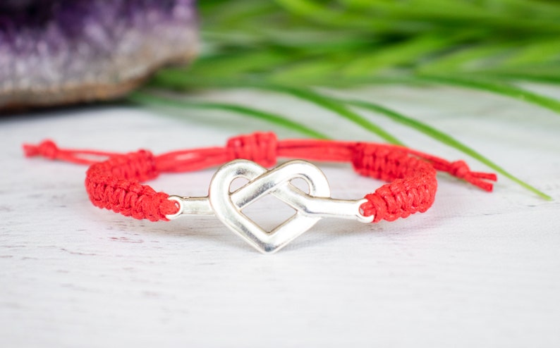 Knotted Heart Bracelet, Heart Knot, Love Knot, Gift for Girlfriend, Gift for Her, Love, Couples Gift, Anniversary Gift Bild 1