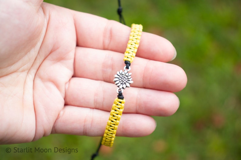 Sunflower Bracelet Friendship Bracelet Yellow and Black Etsy