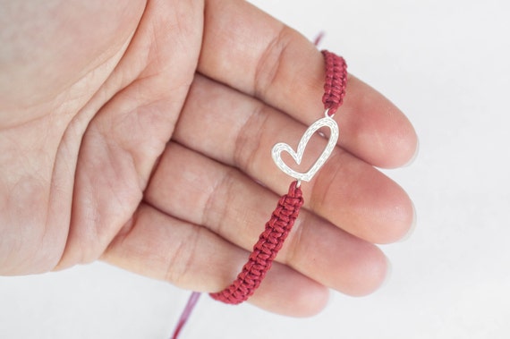 Mini heart deals friendship bracelet