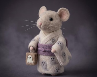 Halloween Mouse Doll, Wool Felt Ghost Figurine in White Kimono Style, Gothic Autumn Decor, Spooky Animal Collectible