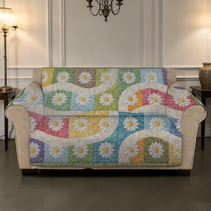 Retro Groovy Daisy Quilted Sofa Cover, Vibrant Patchwork Luxury Sofa Cover, 70s Style Furniture Protector, Funky Floral Custom Sofa Decor