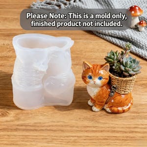 Cat Backpack Succulent Mold, Kitten with Woven Basket Silicone Mold for Resin Plaster, Cottagecore DIY Plant Pot Candle Holder