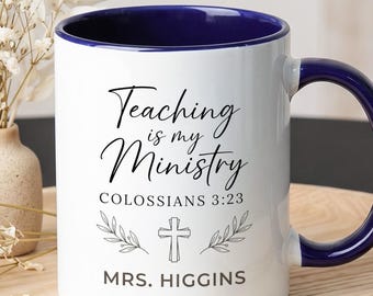 Gepersonaliseerde christelijke lerarenmok met de tekst "Lesgeven is mijn roeping", een ideaal cadeau voor een gelovige docent.