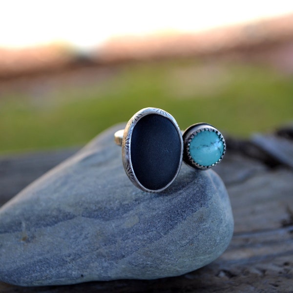 Adjustable ring. Turquoise and Black Beach Rock. California Beach Stone. Sterling Silver. Two stone ring. Double stone. Arrows. Boho ring