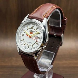 Restaurer une montre vintage : entre authenticité et remise en état