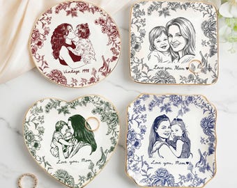 Personalized Toile de Jouy Ring Dish: Mom and Kids Photo Portrait Tray