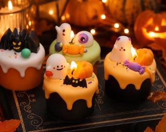 Handmade Halloween Candle, Personalized Wick Sticker, Cute Ghost Candle, Pumpkin Candle, Spooky Candle, Kawaii Halloween Decor