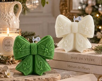 Handmade Christmas Bow Candle, Personalized Wick Sticker, Coquette Christmas Candle, Holiday Ribbon Candle, Embossed Candle, Christmas Decor