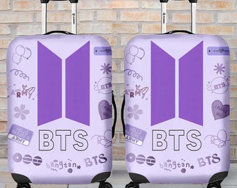 BTS K-POPボーイズバンドスーツケースカバー、防弾少年団アリランアーミーパーソナライズスーツケースカバー、カスタムスーツケースカバー、K-POP BTSトラベルギフト