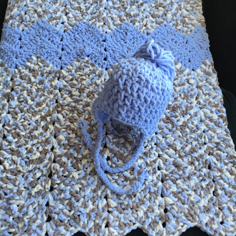 READY TO SHIP Baby Toddler Blanket 27 X 35 Cuddle Blanket Baby Gift