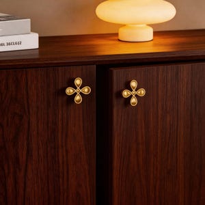Metal Cabinet Pulls, four-leaf clover Modern Drawer Handles, for Furniture Lovers