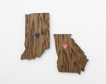 Moving in Presents for Newlywed Couple: Personalized State Sign for Friends