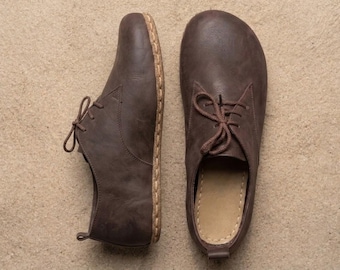 Scarpe da uomo in pelle fatte a mano, modello barefoot, Oxford con punta larga - Marrone scuro