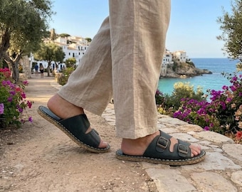 Men's Leather Barefoot Sandals: Wide Toe Box Grounding Shoes with Copper Rivet - Bottle Green