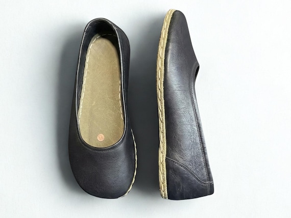 Leather Barefoot Flats For Women : Wide Toe Box, Zero Drop Shoes - Black
