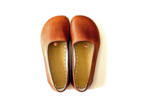 Women's Barefoot Ballet Flats, Wide Toe Box Leather Grounding Shoes - Crazy Brown
