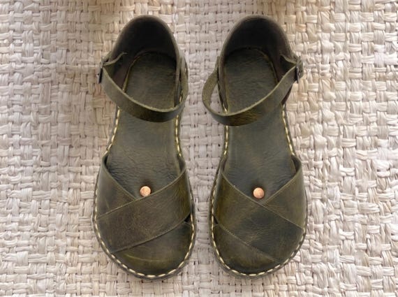 Leather Barefoot Sandals For Women :  Wide Toe Box Grounding Shoes ,  Zero Drop - Olive Green