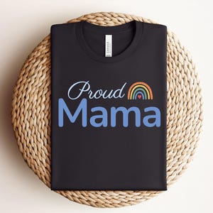 Stolt mamma-tröja, HBTQ-mamma-tröja, mjuk stolthet-tröja, mental hälsa självkärlek-tröja, regnbågsmamma-present, mors dag-present
