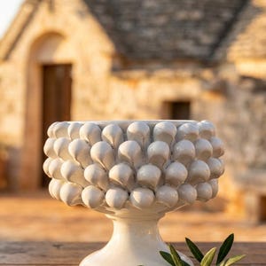 Vit Keramik Pigna Vas 16 cm | Grottaglie italiensk keramik | Apuliansk tallkotte skål | Puglia Medelhavsinredning