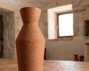 Handmade Terracotta Vase, Rustic Italian Pottery, Trumpet Neck Amphora, Puglia Sculptural Vase, Mediterranean Boho Decor, 16cm