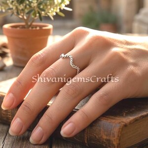 925 Sterling Silver Wavy Twisted Ring, Handmade Minimalist Stackable Band, Unique Dainty Wave Thumb Ring, Boho Jewelry ShivanigemsCrafts