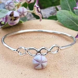 Pulsera rígida de plata hecha a mano con símbolo del infinito, brazalete minimalista con lazo, brazalete apilable de plata, joyería con símbolo del infinito, regalo para ella.