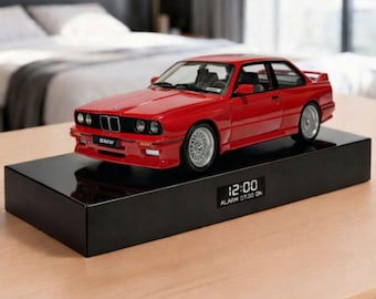 BMW E30 M3 autowekker – motorgeluid, handgemaakt metalen model, klassieke autocadeau, verzamelstuk