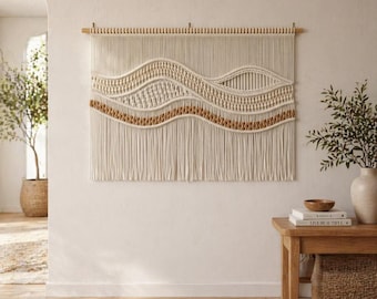大型マクラメ壁掛け – ニュートラルカラーのボヘミアン風織りタペストリー、ジャパンディデコレーション