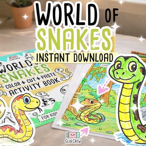 Pu&ograve; includere: Un libro di attivit&agrave; per bambini colorato intitolato "World of Snakes" con il testo "Color + Cut + Paste Activity Book" e "Instant Download". L'immagine presenta un serpente dei cartoni animati verde e giallo, insieme a pastelli e una pianta in vaso.