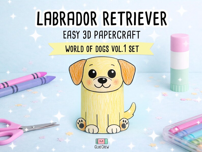 Pu&ograve; includere: Una figura di carta 3D di un Labrador Retriever giallo con occhi e naso neri, seduto. Il testo recita LABRADOR RETRIEVER EASY 3D PAPERCRAFT WORLD OF DOGS VOL.1 SET. Sono visibili forbici rosa, pastelli viola e una colla stick.