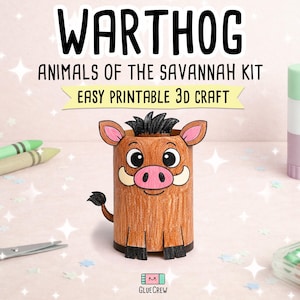 K&ouml;nnte beinhalten: Ein Bastelset mit einem Cartoon-Warzenschwein aus einer Papprolle. Das Bild enth&auml;lt Buntstifte, eine Schere und Klebstoff. Der Text lautet "WARTHOG ANIMALS OF THE SAVANNAH KIT EASY PRINTABLE 3D CRAFT".