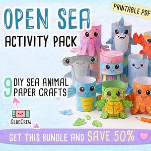 Può includere: Un "Open Sea Activity Pack" con nove lavoretti di animali marini fai-da-te. L'immagine presenta creature marine colorate fatte a mano, tra cui un polpo, uno squalo e una tartaruga. Il testo include "PDF stampabile" e "Ottieni questo pacchetto e risparmia il 50%."