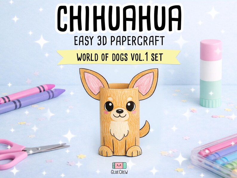 Pu&ograve; includere: Una figura di Chihuahua in carta 3D realizzata con un tubo cilindrico, con grandi orecchie, un corpo color marrone chiaro e una macchia bianca sul petto. Il testo recita CHIHUAHUA EASY 3D PAPERCRAFT WORLD OF DOGS VOL.1 SET e GLUE CREW.