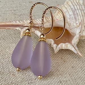 Gold Filled Sea Glass Light Purple Earrings,Lavender Periwinkle Sea Glass Earrings,Gold Sea Glass Earrings,Purple Teardrop Seaglass Earrings