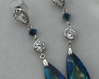 Boucles d’oreilles bleues en zircone en forme de larme de larme de poteau de goujon, demoiselle d’honneur mariée mariée mariée paon boucles d’oreilles, sarcelle Bermuda bleu paon boucles d’oreilles