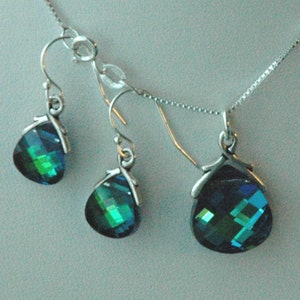Pfau Set-Kristall Aqua Grün Sphinx Briolette Anhänger Ohrringe-Braut Hochzeit Pfau Royal Blau Teal Schmuck, Grün Teal Halsketten-Anhänger