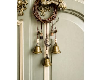 Campanas de bruja encantadas para pomo de puerta, amuleto de protección wicca hecho a mano, decoración pagana para el hogar, campanas de bruja colgantes para cocina o entrada