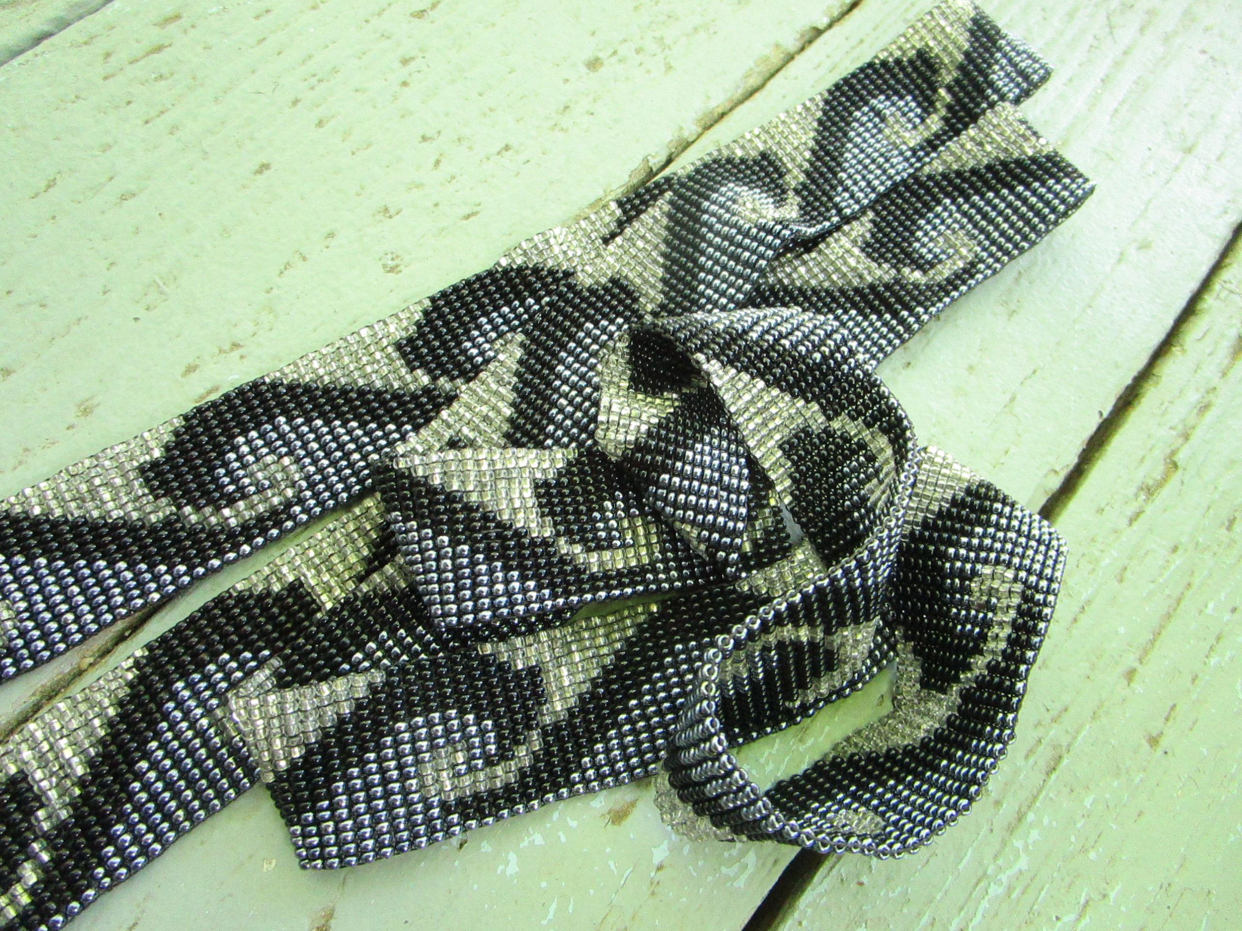 vintage 56-inch necklace or belt, beaded in blue, white, black wave pattern Vintage 56-inch Necklace or Belt, Beaded in Blue, White  main image 4