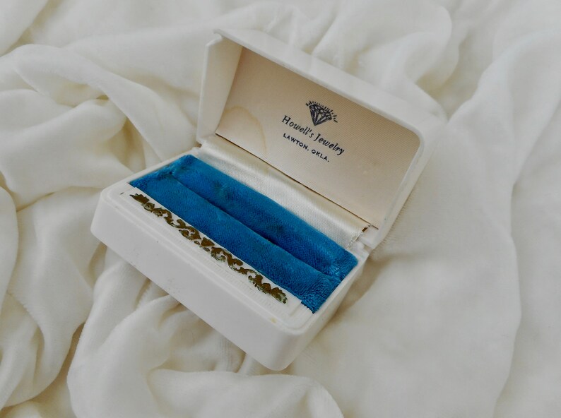 ring box for two rings