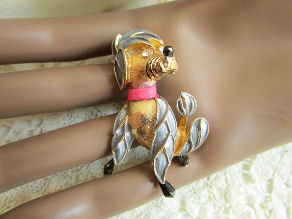 quizzical mid-century dog brooch with interesting… - image 2