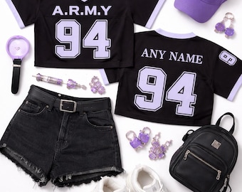 パーソナライズされたK-POPコンサートクロップトップジャージ - パープルファンワールドツアー衣装