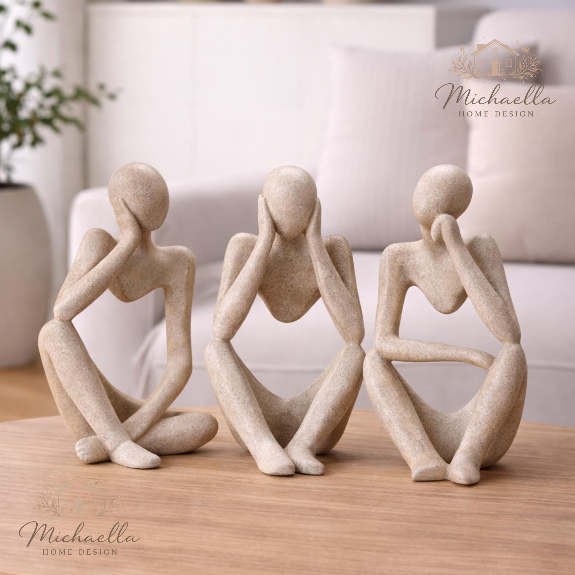 Escultura Moderna De Tres Hombres Sentados | Hecha A Mano En Metal Y Madera | 23 Pulgadas