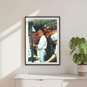Anthony Bourdain kockikontryck, konstköksfotografiposter, svartvit lyxig glamourväggkonst, high society-modedekor