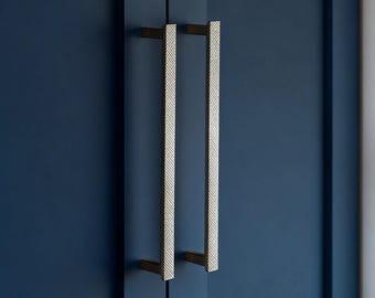 Maniglia per mobile zigrinata in argento titanio di metà secolo, maniglia vintage per piccolo cassetto