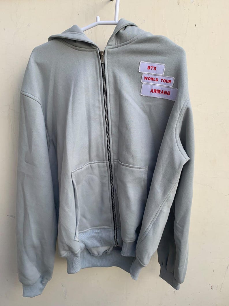 BTS World Tour [ARIRANG]Hoodie - Heather Gray bild 9