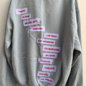 BTS World Tour [ARIRANG]Hoodie - Heather Gray bild 4