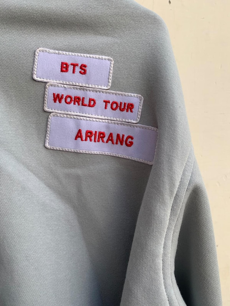 BTS World Tour [ARIRANG]Hoodie - Heather Gray bild 10