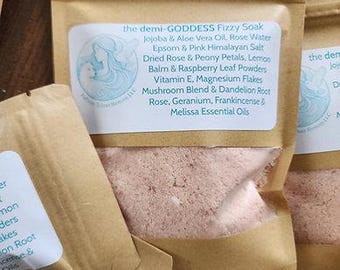 the demi-GODDESS Fizzy Soak
