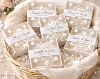 Minivelas personalizadas para bodas, recuerdos de boda para invitados al por mayor, recuerdos para despedidas de soltera, decoración rústica para bodas, vela floral con perlas.