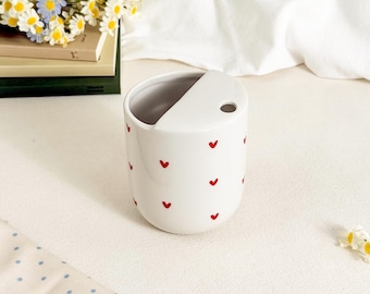 Handgemachter Herz-Keramik-Reisebecher, mit Strohloch, Tonwaren-Kaffeebecher, Geburtstags-Jubiläumsgeschenk für Sie